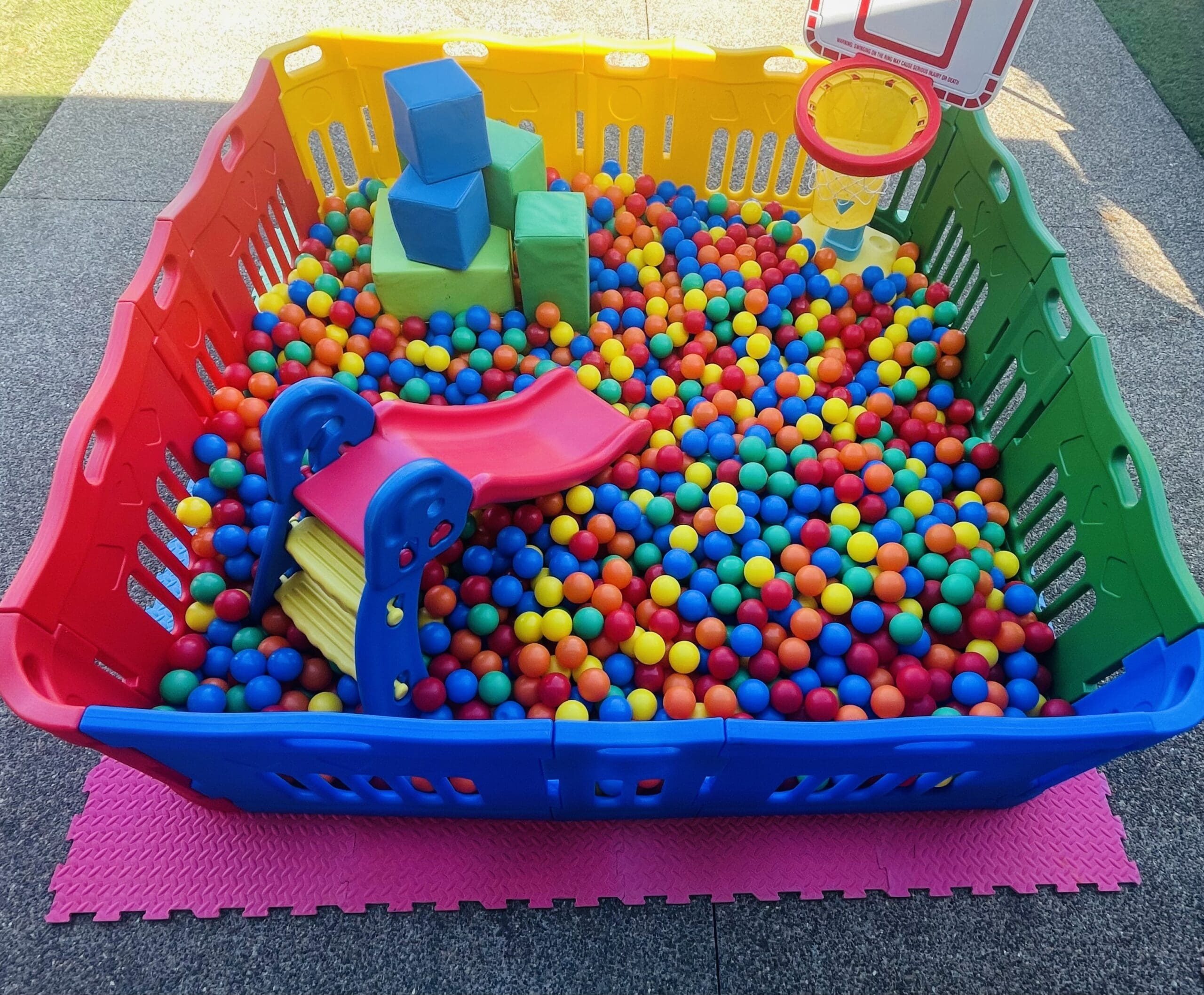 Rainbow Mini Ball Pit 2x2m